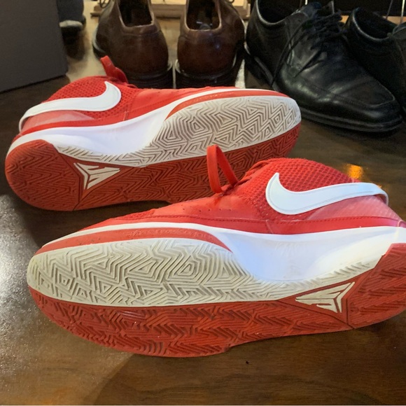 Nike Ja Morant (Gently worn/Like New)
Nike Men's 9 Athletic Shoes - Picture 7 of 11